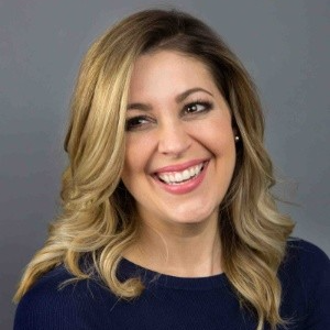 Photo of Laura White